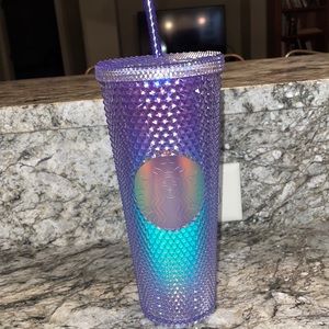 STUDDED COLOR CHANGE